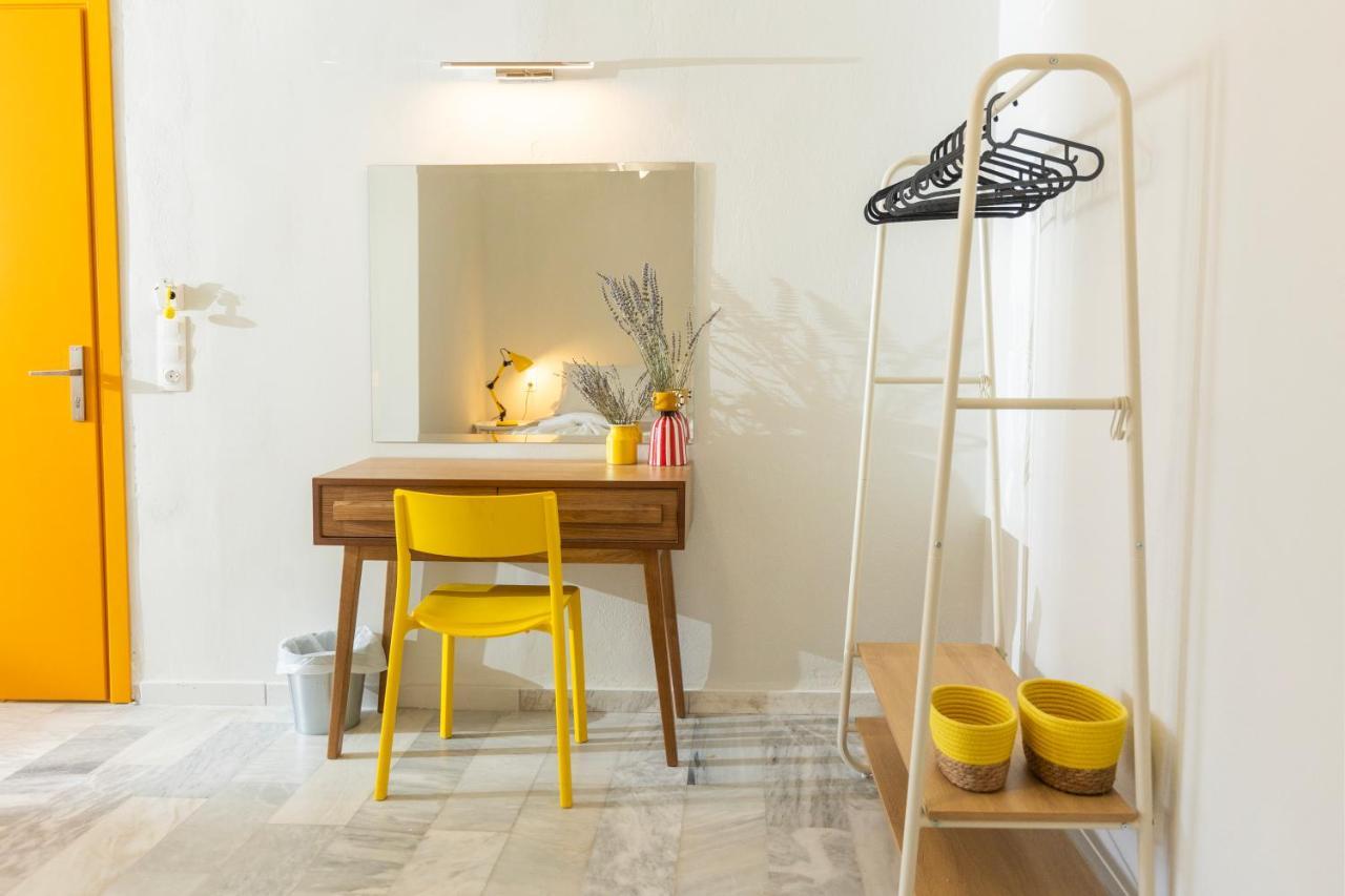 Mondrian Guest House İskados Dış mekan fotoğraf